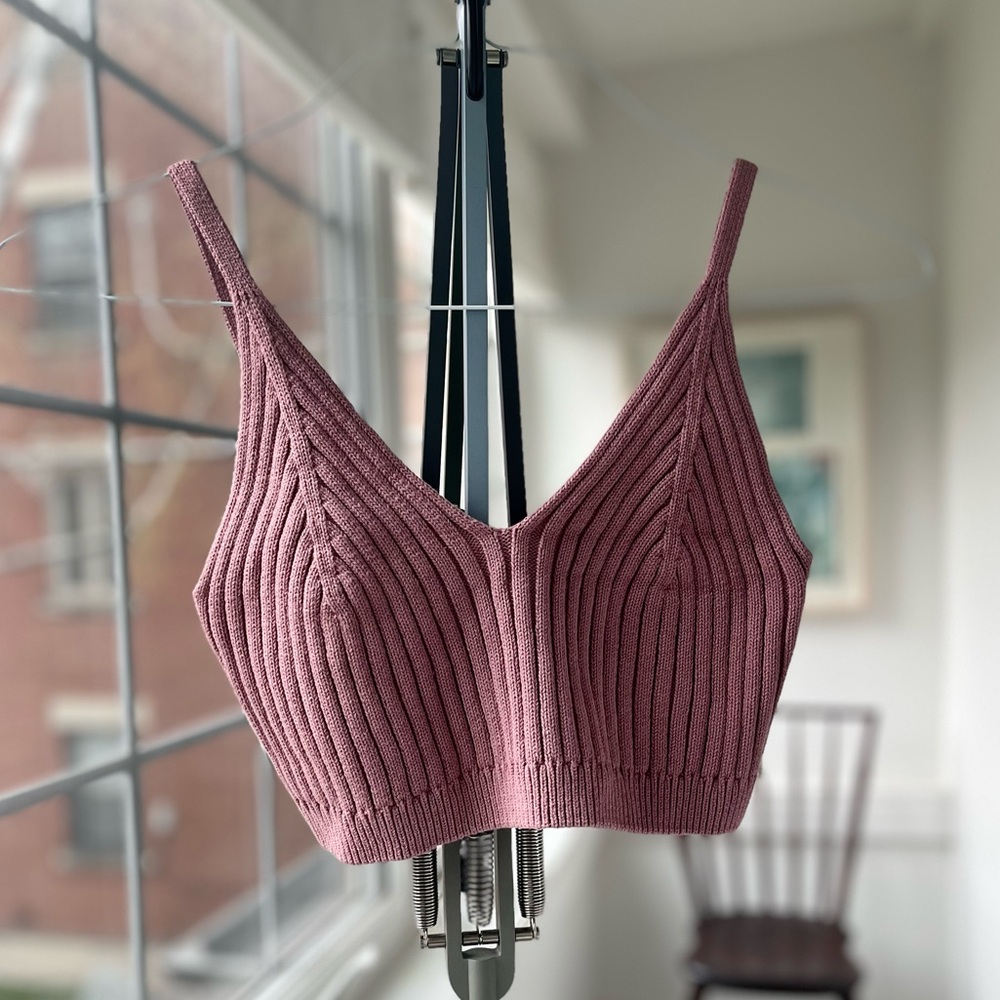 *Brand new* FreePeople knitted crop